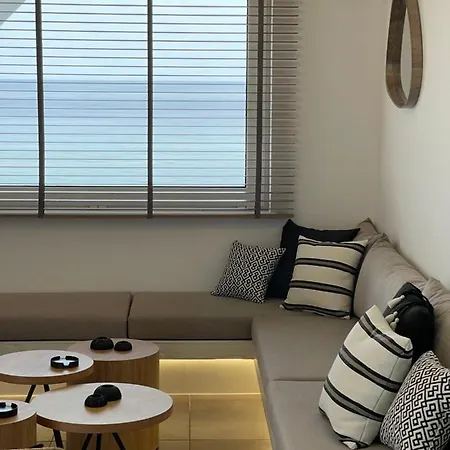 Bay View Achlia